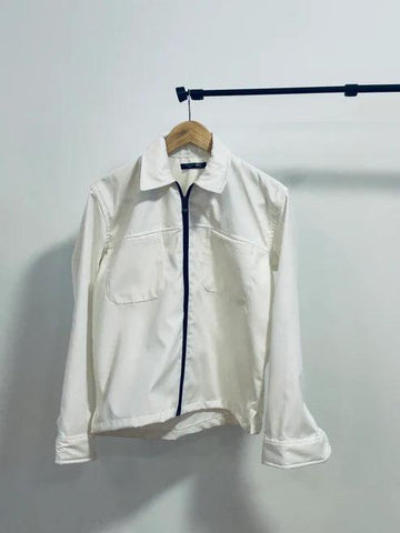 Solid Me White Jacket